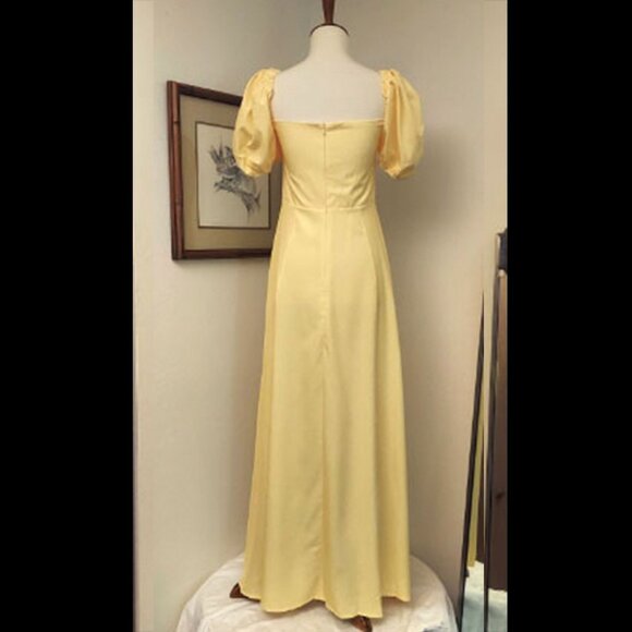 NWT KUTUMAI Puff Sleeve Floral Print Maxi Dress Size Medium Front Slit - Picture 3 of 14